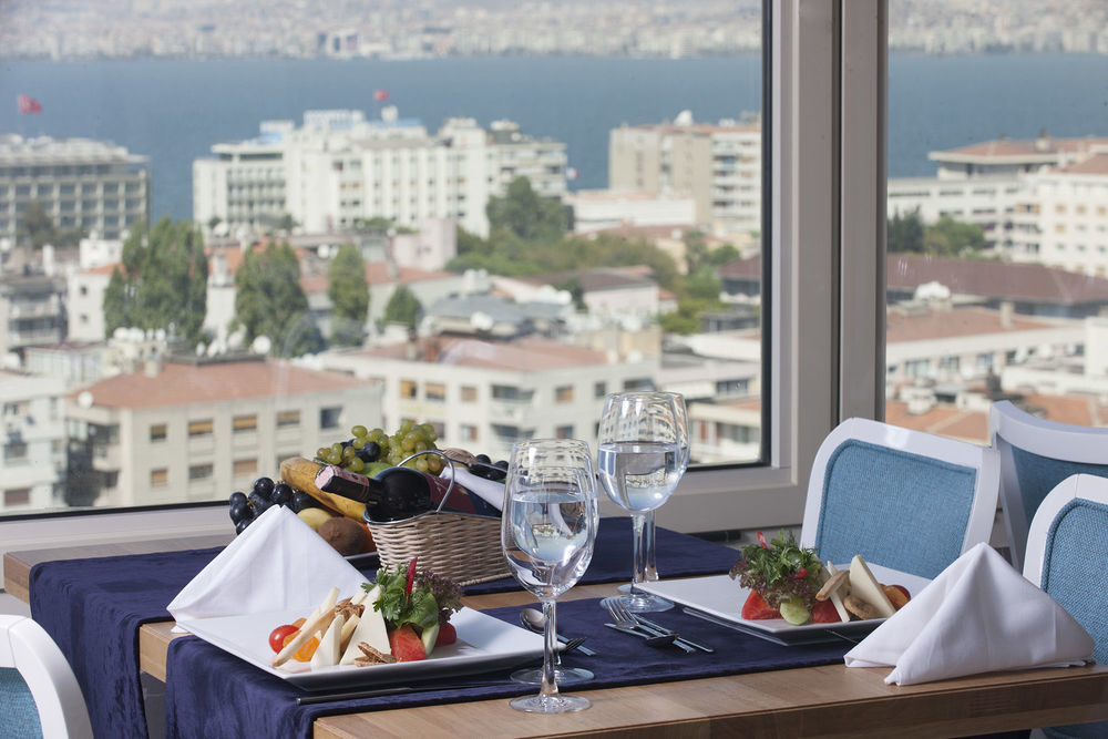 Doubletree By Hilton - Alsancak Hotel Izmir