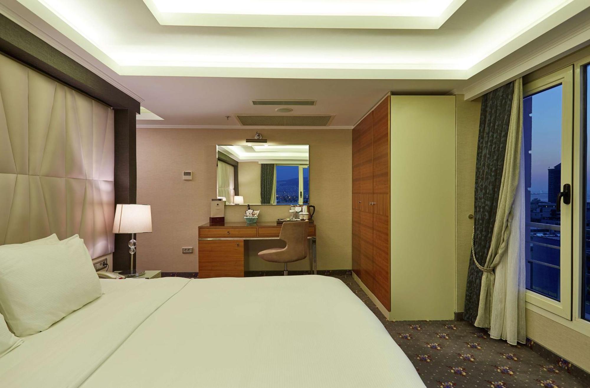 Hotel Doubletree By Hilton - Alsancak