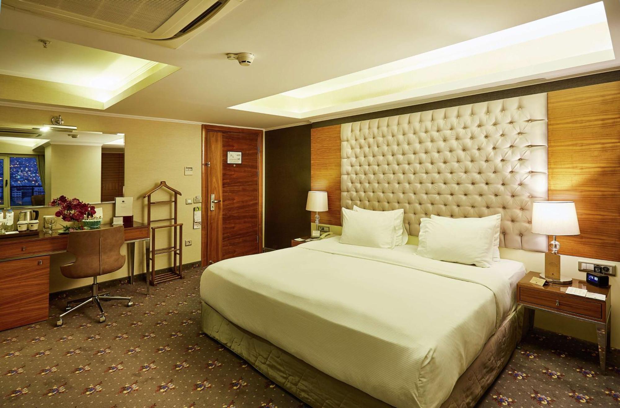 Doubletree By Hilton - Alsancak Hotel Izmir
