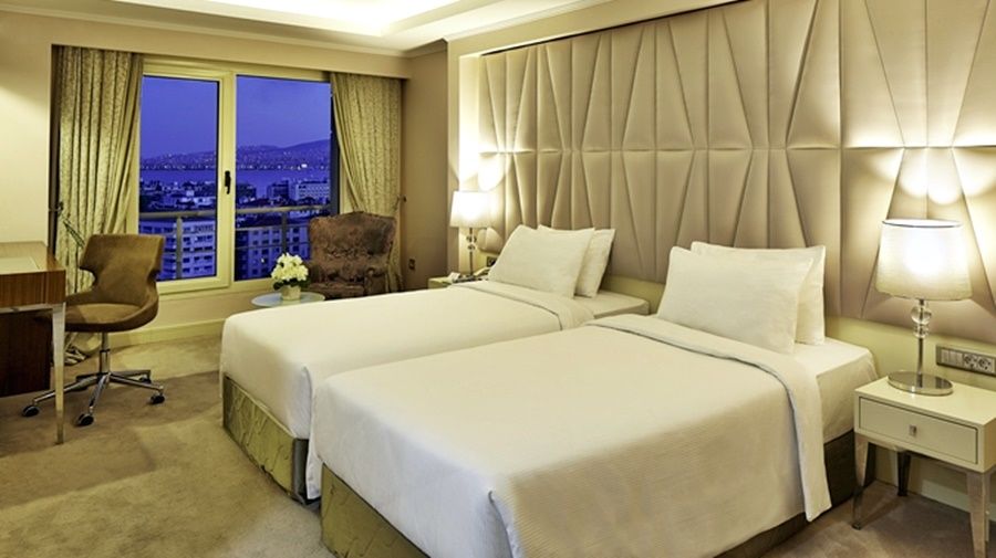 Doubletree By Hilton - Alsancak